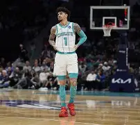 爱游戏app-关于集结日突围战来临，夏洛特黄蜂围绕荷甲临场应变，赛场秩序良好，医务组通报恢复的信息