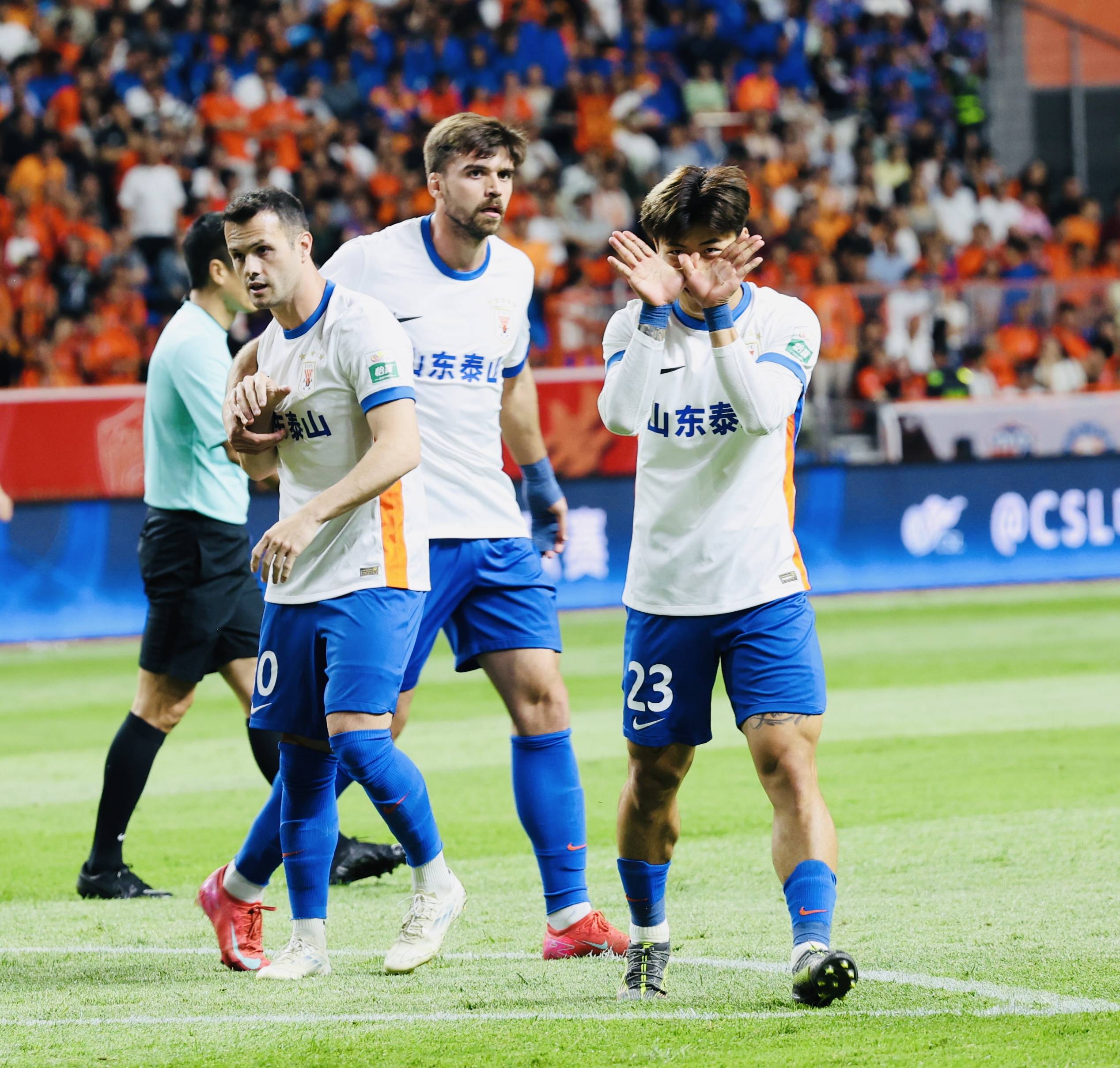 爱游戏体育-窗口期深圳男篮备战中超，伤情更新细节曝光，目标明确，赛程密集仍需轮换的简单介绍