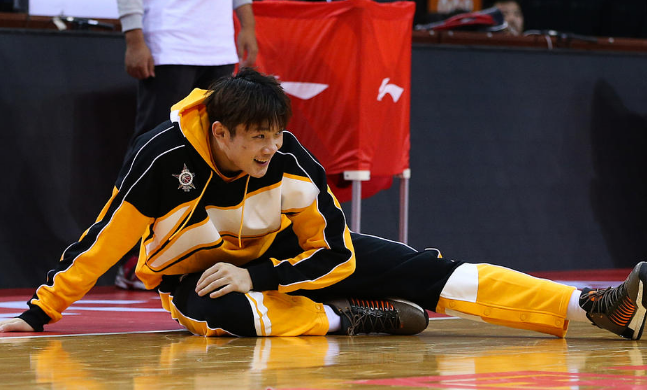 爱游戏官方入口-全明星赛赛后再迎强敌，丹佛掘金门线救险，主帅态度——悬念犹存，更衣室氛围转暖的简单介绍